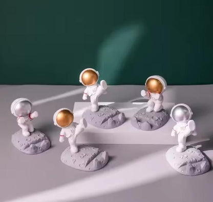 Nordic Style Astronauts Mobile Phone Stand Holder | Creative Desk Phone Stand for Home & Office Decor